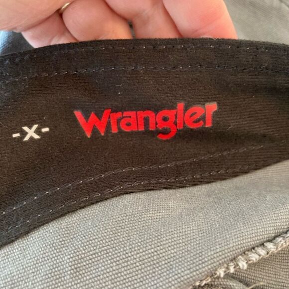 All Terrain Gear X from Wrangler comfort, canvas, zippers, pockets 12L - Picture 8 of 10